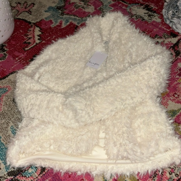 Fur coat - Picture 2 of 3